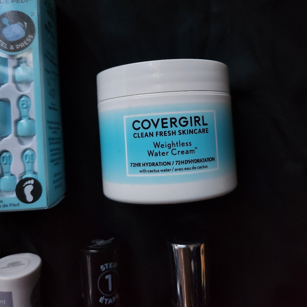 Bundle Of 11 Mixed Beauty Products - Picture 11 of 17